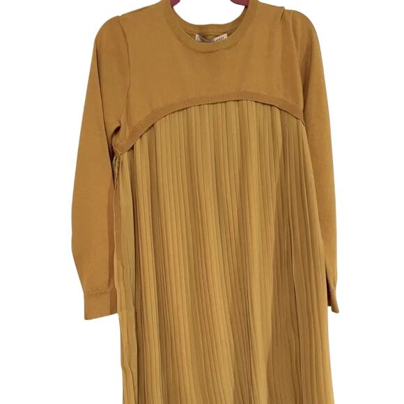English Factory Pleated Dress With Long Sleeve Faux Sweater Size S New with Tag - Picture 6 of 13